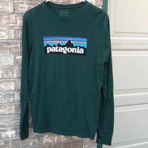 Patagonia long sleeve youth